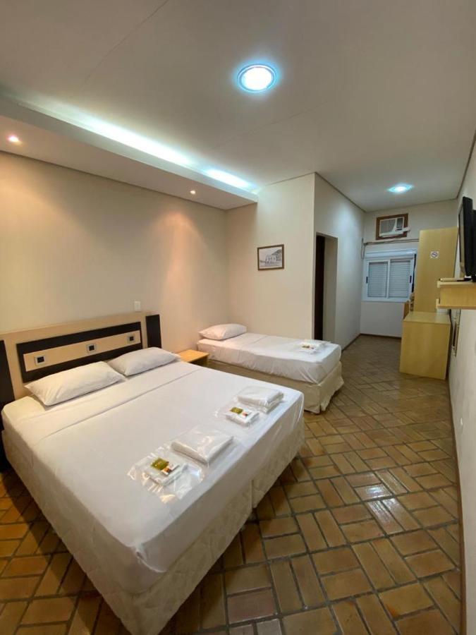 Hotel Tropeiro Da Lapa Lapa  ภายนอก รูปภาพ